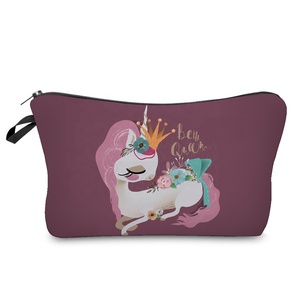 Sac cosmétique de <span class=keywords><strong>maquillage</strong></span> de stockage de voyage simple d'impression de style <span class=keywords><strong>licorne</strong></span> portable en gros d'usine pour les femmes - Product Image 5