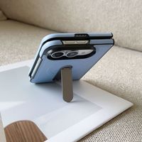 360 °   Étui de téléphone tendance anti-chute en cuir premium avec béquille rotative cachée et chargement magnétique sans fil pour iPhone Duo