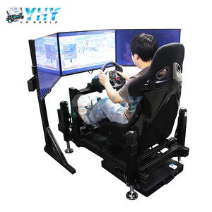 Siège de simulateur de course F1 à 3 degrés de liberté avec structure renforcée en profilés aluminium et 3 écrans, compatible avec plusieurs jeux de course - Product Image 1