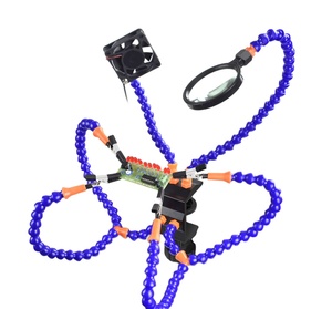 Lupa 3x con Lámpara y Ventilador, 6 Brazos Articulados, Clip <span class=keywords><strong>Auxiliar</strong></span> para Soldadura y Mantenimiento, Base con Clips - Product Image 1