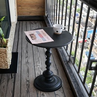 Table basse moderne de luxe en métal nouveaux meubles de salon avec design classique pour l'entrée du balcon de la maison ou de l'appartement