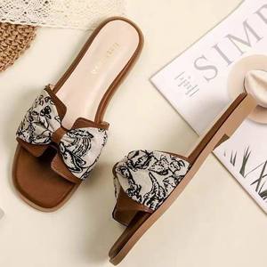 เทรนด์แฟชั่นฤดูร้อน รองเท้าแตะเปิดนิ้วเท้าสำหรับผู้หญิง ดีไซน์สายรัดอเนกประสงค์ พร้อมกระโปรงที่ทนทาน - Product Image 5