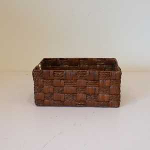 Paniers rectangulaires en jacinthe d'eau avec poignées Paniers cubiques de stockage de paniers à oeufs de cuisine portables avec poignée - Product Image 1