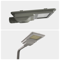 Lampadaire solaire LED tout-en-un IP66 150lm/W Protection IK08 Garantie 5 ans Télécommande