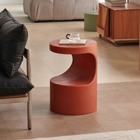 Table basse ronde en plastique portable minimaliste moderne pour chambre à coucher et salon