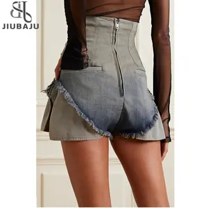 Fashion Fishbone High Waisted Gradient Mouth Raw Edges Shorts Woman 2023 Spring New Sexy Personality Pocket Leak Short Jeans