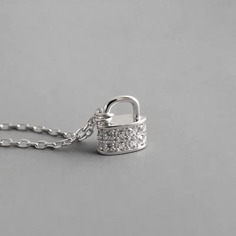 Collier avec serrure en diamant, chaîne en or et argent, collier avec serrure d'amour en forme de cœur, collier avec serrure et clé, bijoux de sens