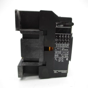 CA2DN40P 7 230V 10A baru asli siap pakai gudang pengontrol pemrograman PLC otomasi industri - Product Image 1