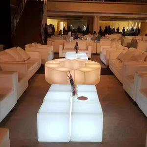 Moderno LED <span class=keywords><strong>Cubo</strong></span> Bar Silla de plástico Light-Up Taburete para comedor Café Hoteles y hogar Bares Uso al aire libre - Product Image 4