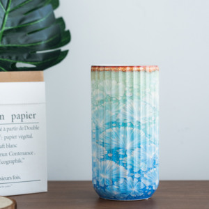 Vaso Moderno in Ceramica con Motivo Astratto Colorato per Decorazione Casa e Ufficio - Product Image 3