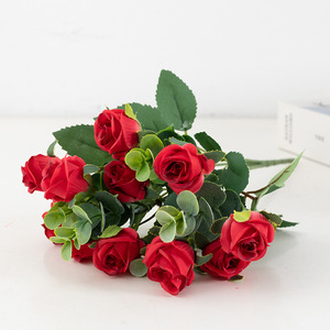 Ramo <span class=keywords><strong>de</strong></span> Rosas Artificiales Realistas <span class=keywords><strong>de</strong></span> Plástico, Pequeño, para Pascua, Exteriores, Parques, Cajas <span class=keywords><strong>de</strong></span> Flores, Arreglos Florales, Plantas Decorativas, Venta al Por Mayor - Product Image 3