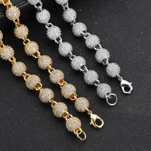 Collana Nuoya da 8mm per Donne, Catena Placcata <span class=keywords><strong>Oro</strong></span> con Micro Pavé di Zirconi, Gioiello con Perline Rotonde - Product Image 6