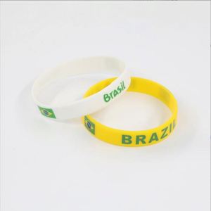 Bracelet personnalisé en silicone de haute qualité pour le sport, bracelet promotionnel avec logo - Product Image 2