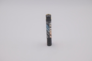 Briquet électronique LED au design classique, coupe-vent, avec fonction souffleur pour cigarettes, idéal pour cadeaux d'affaires ou camping, fabriqué en plastique durable - Product Image 5