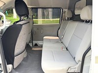 Fourgonnette Commerciale d'Occasion Pratique Jinbei Haishi S 2019 1.5L 5MT LHD 102HP Porte Coulissante Caméra Arrière Véhicule d'Occasion Fiable pour l'Exportation