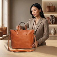 Tas Clutch Kulit Asli Klasik Tali Lepas Pasang Kapasitas Besar Penutup Ritsleting Unisex Kasual Penggunaan Sehari-hari Tahan Air Hari Valentine