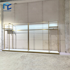 Moderno Exhibidor de Ropa de Aluminio Dorado Personalizado para Diseño de Interiores de Tiendas de Ropa y Exhibidores Ecológicos para Boutiques - Product Image 5