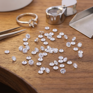 เพชรแล็บ Starsgem 0.002ct~0.1ct เจียระไนทรงกลมแบบ Excellent Cut เจียระไนแบบ Brilliant Cut เพชรเพาะเลี้ยงในห้องปฏิบัติการ สี DE ความสะอาดระดับ VS-VVS ปราศจากข้อขัดแย้ง เพชรเม็ดเดี่ยวแบบ HPHT - Product Image 1