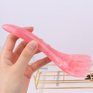 Vente en gros peigne de massage en résine masseur de tête à la cire d'abeille <span class=keywords><strong>gua</strong></span> <span class=keywords><strong>sha</strong></span> dos guasha grattoir masseur en plastique du cuir chevelu cinq griffes à vendre - Product Image 2