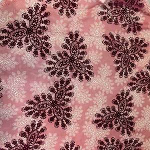 Vải nhung hoa in họa tiết cháy màu vàng óng ánh, chất liệu polyester 100%, bán buôn tùy chỉnh - Product Image 2