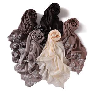Pañuelos Hijab de Chifón Lisos y Delgados de Alta Calidad con Bordes Bordados Florales, Pañuelos Islámicos para la Cabeza, Hijab al por Mayor para Musulmanas - Product Image 5