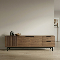 Meuble TV moderne minimaliste en bois de noyer, console multimédia de style mid-century pour salon.