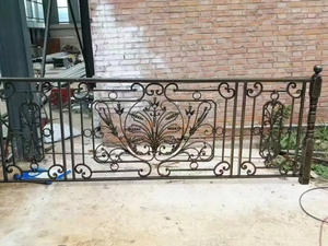 <strong>DIY</strong> Iron Railings - Product Image 3