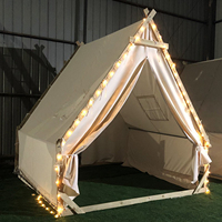 Tente de luxe unique pour le glamping extérieur Yourte étanche Maison triangulaire Safari Hôtel Restaurant Tente en toile avec cadre en bois