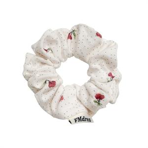 Nouvelle crème floral rétro simple gros intestin <span class=keywords><strong>boucle</strong></span> plissée <span class=keywords><strong>cheveux</strong></span> corde tempérament <span class=keywords><strong>cheveux</strong></span> <span class=keywords><strong>boucle</strong></span> mignon petits <span class=keywords><strong>cheveux</strong></span> frais chouchous - Product Image 6