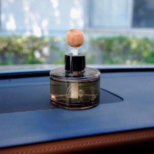 ตัวกระจายกลิ่นหอมในรถยนต์80มล. กลิ่นแอปเปิ้ลเขียว<span class=keywords><strong>เชอ</strong></span><span class=keywords><strong>รี่</strong></span>และแมกโนเลียน้ำหอมติดทนนาน - Product Image 2