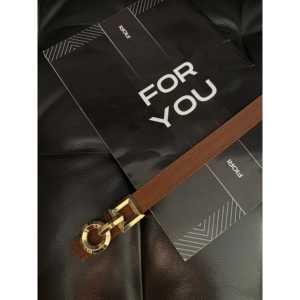 Cinturón de Cuero Genuino Fiori para Mujer, Hebilla Rectangular Sólida de Piel de Vaca, Accesorio de Moda Duradero - Product Image 1