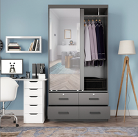 Porte coulissante chambre petit miroir armoire dans un design moderne