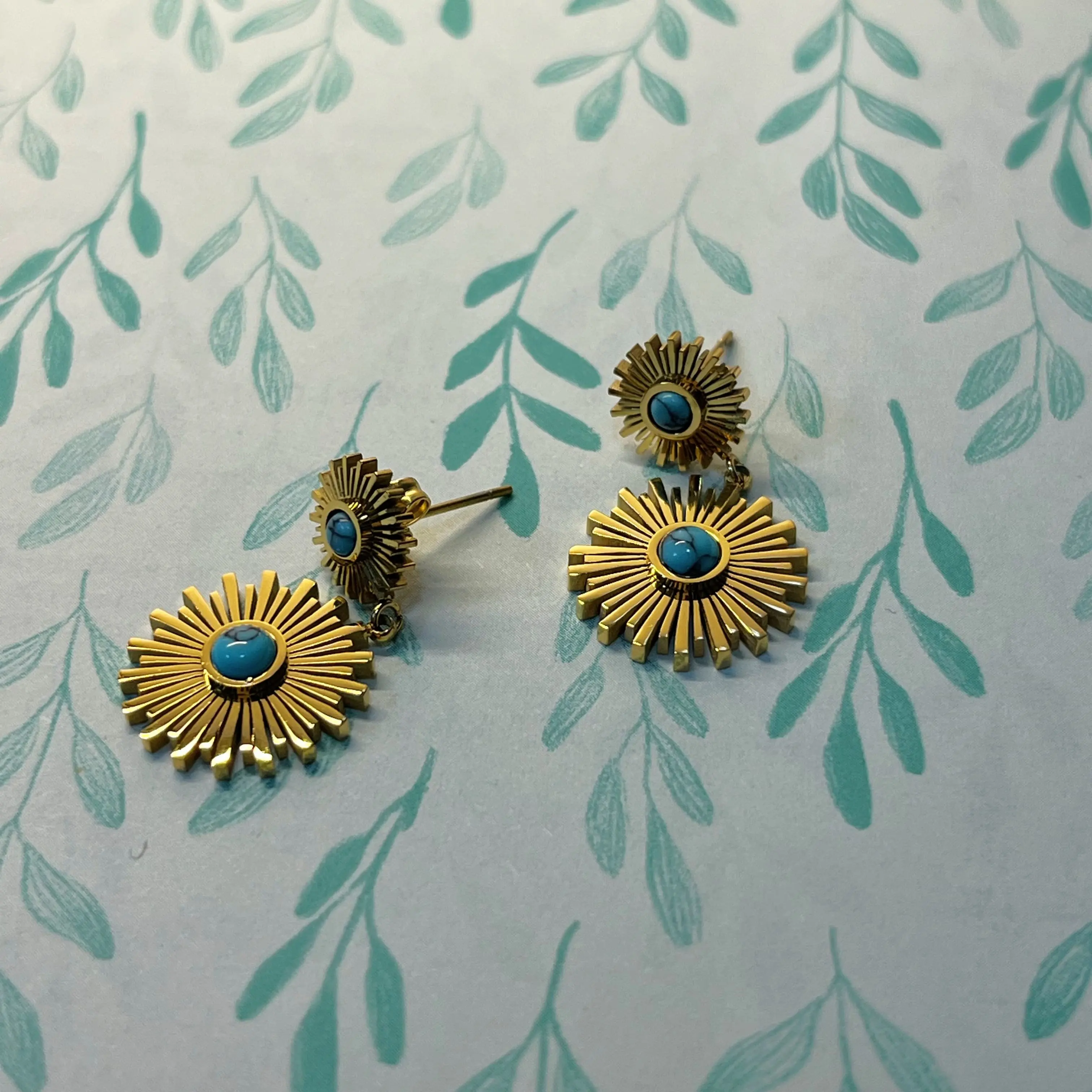 18k oro placcato in acciaio inox girasole orecchini femminili blu turchese ciondolo orecchini in acciaio al titanio