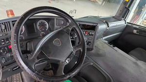 Camión Usado 6x2 <span class=keywords><strong>SCANIA</strong></span> <span class=keywords><strong>P400</strong></span>, Camión con Remolque Usado en Buenas Condiciones, Camión Tractor Usado/Camión Pesado de Segunda Mano - Product Image 4