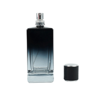 Flacons de parfum en verre carrés imprimés de luxe vides de 100 ml avec diffuseur à bâtonnets