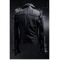 Veste en cuir noir gothique pour homme 2023 avec longues pointes, style rocker punk, veste de motard personnalisée faite à la main