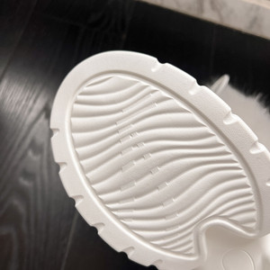 Oem/ODM <span class=keywords><strong>2025</strong></span> New ấm nền tảng cao gót trắng lông tuyết khởi động sang trọng của phụ nữ giữa Bê Faux lông lót khởi động CE ROHS bán buôn - Product Image 5