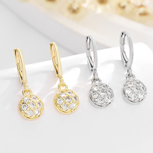2025 nuevo colgante de alta calidad redondo 14K cobre chapado en oro con incrustaciones de circón uso diario pendientes de latón joyería de mujer - Product Image 1