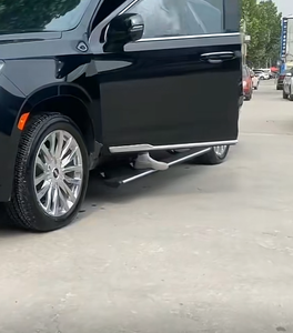 Estribos Eléctricos con Iluminación LED de Colores para Cadillac ESCALADE 2021+ - Product Image 5