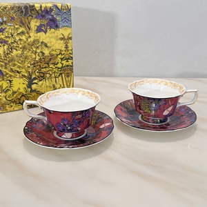 Hot Selling Luxury Bone China Burgundy Color <b>Cups</b> and Saucers <b>Set</b> - Product Image 1