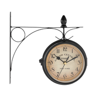 Lustre d'horloge de station à double face en fer forgé d'aspect antique classique rétro à quartz