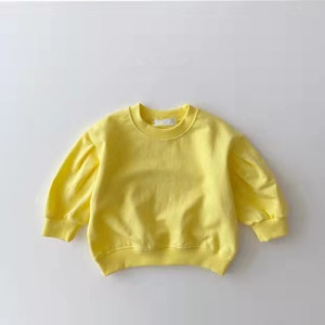 Conjunto de Ropa al por Mayor para Niñas Pequeñas 2022, Sudadera con Capucha de Manga Larga y Falda, Color Sólido - Product Image 3