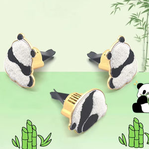 Diffuseur d'air frais pour voiture, broderie animale personnalisée de haute qualité, sans électricité, élimine les odeurs, à clipser sur la grille d'aération - Product Image 1