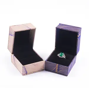 Wholesale Silk Brocade Cloth Jewelry Ring Box Built-in Plush Card Slot For Female Birthday Wedding Anniversary Gifts