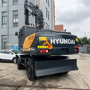 Excavatrice coréenne d'occasion Hyundai 210w 20 tonnes 2018 sur roues Capacité du godet de 1,0 m³ Contrôle précis Bonne ingénierie - Product Image 4
