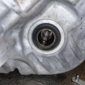 Pour Ford <span class=keywords><strong>EcoSport</strong></span> 2.3 boîte de vitesses d'origine d'occasion de haute qualité best-seller moteur assemblage pare-chocs moteur essuie-glace utilisé Original - Product Image 1