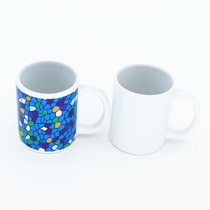 Taza de cerámica para sublimación de 3 oz, porcelana, diseño minimalista para promoción con logotipo personalizado - Product Image 2