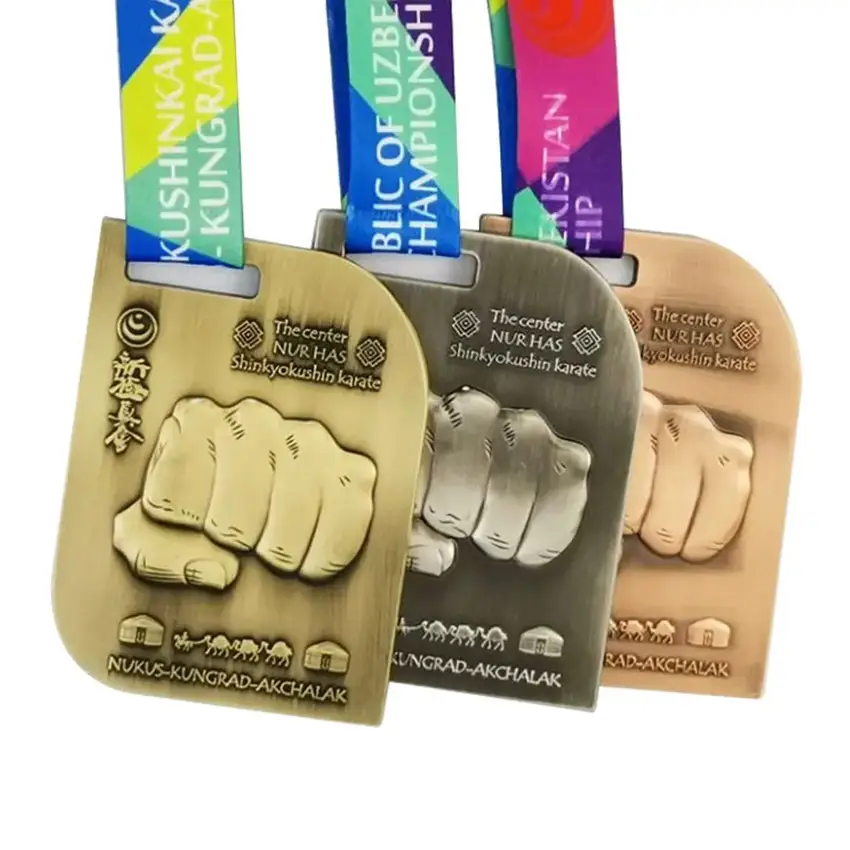 Medallas de oro de metal por sublimación al por mayor baratas de fabricante Oneway medallas deportivas personalizadas de Kick Boxing medalla de karate