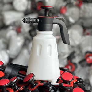 เครื่องพ่นโฟม 2 ลิตร วัสดุ PPPE สำหรับล้างรถ ดูแลรักษารถยนต์ และทำความสะอาดเฟอร์นิเจอร์ - Product Image 4