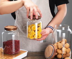 Bán Buôn Tùy Chỉnh Cao Borosilicate Lọ Thủy Tinh Với Nắp Tre Rỗng Sạch Và Thời Trang Lọ Thủy Tinh Cho Thực Phẩm Lưu Trữ - Product Image 4